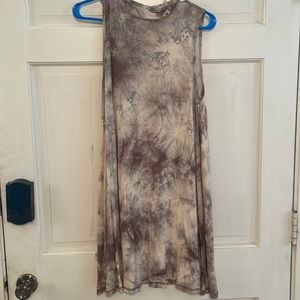 Sleeveless dress